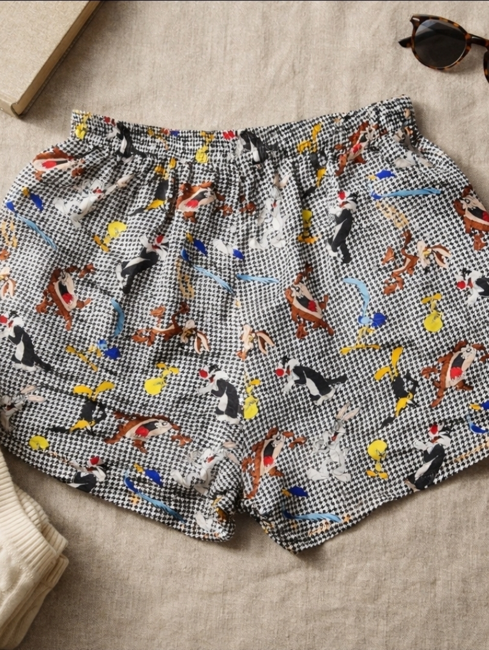 Vintage 90s Looney Tunes Mania Silk Boxers 1X Houndstooth AOP Lounge Shorts Rare